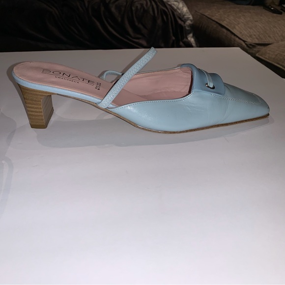 Robin’s Egg Blue Leather High Heeled Slingbacks by Sonate, Vintage, Size 39 - Picture 4 of 4